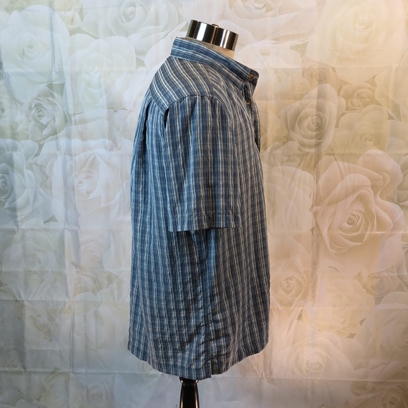 Eddie Bauer blue plaid button up shirt - Picture 2 of 8